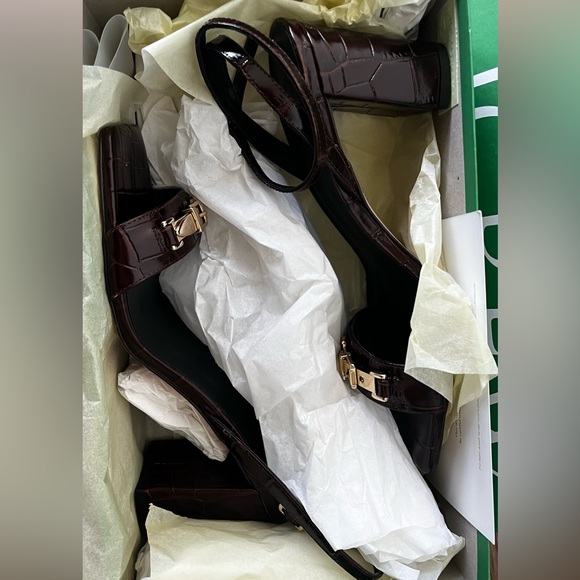 j crew leather heels brown - Picture 3 of 4